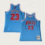 Camiseta Michael Jordan NO 23 Chicago Bulls Mitchell & Ness 1997-98 Azul