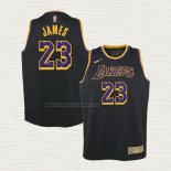 Camiseta LeBron James NO 23 Nino Los Angeles Lakers Earned 2021-22 Negro