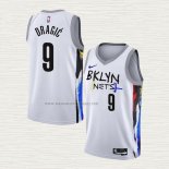 Camiseta Goran Dragic NO 9 Brooklyn Nets Ciudad 2022-23 Blanco